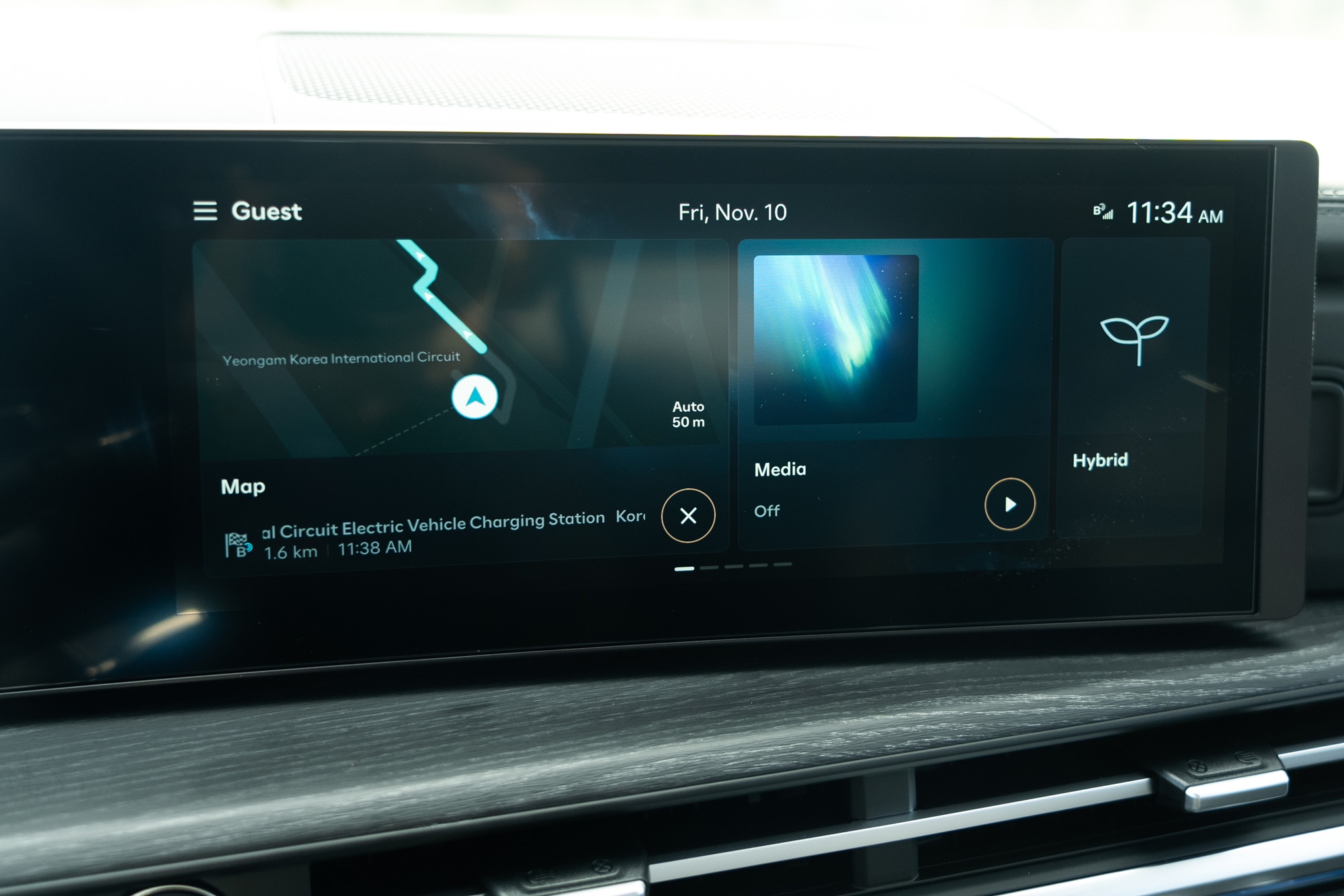 Infotainment screen in a 2024 Hyundai Santa Fe