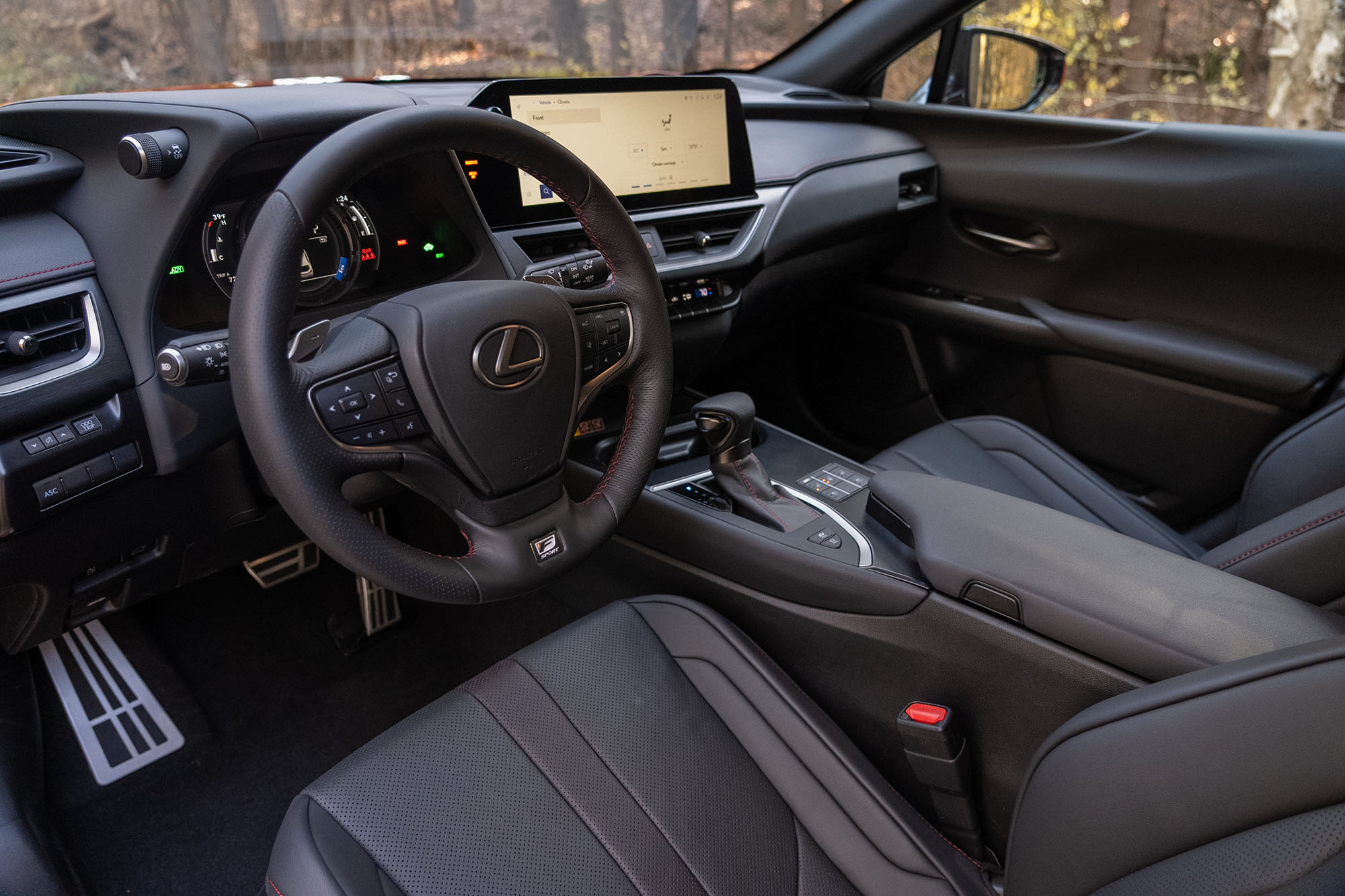 2024 Lexus UX 250h dashboard