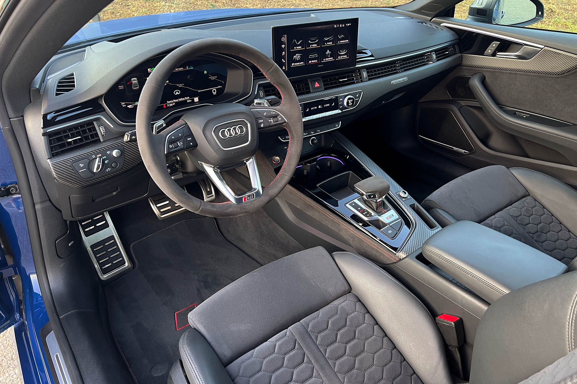 Dashboard and front seats of a 2023 Audi RS 5