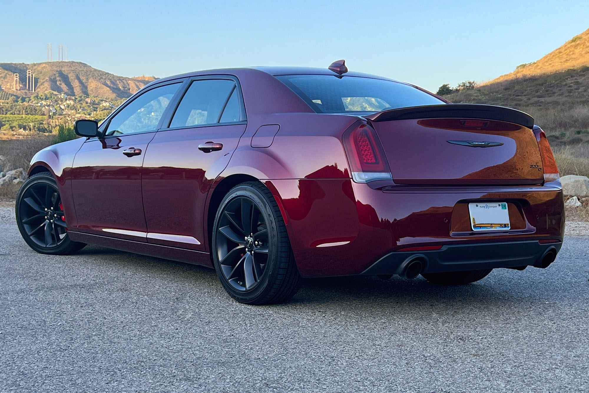 2023 Chrysler 300C Debuts With 485-HP V8 For Sedan's Final Year