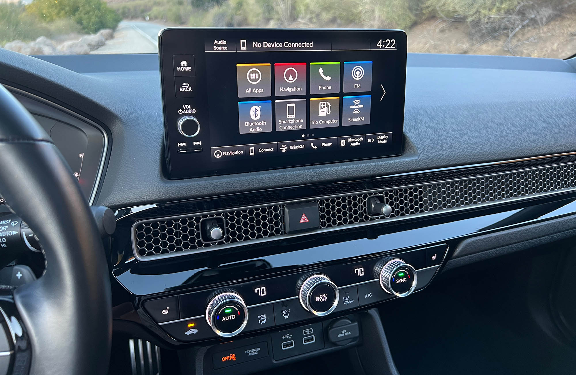 2024 Honda Civic Hatchback infotainment screen and dashboard