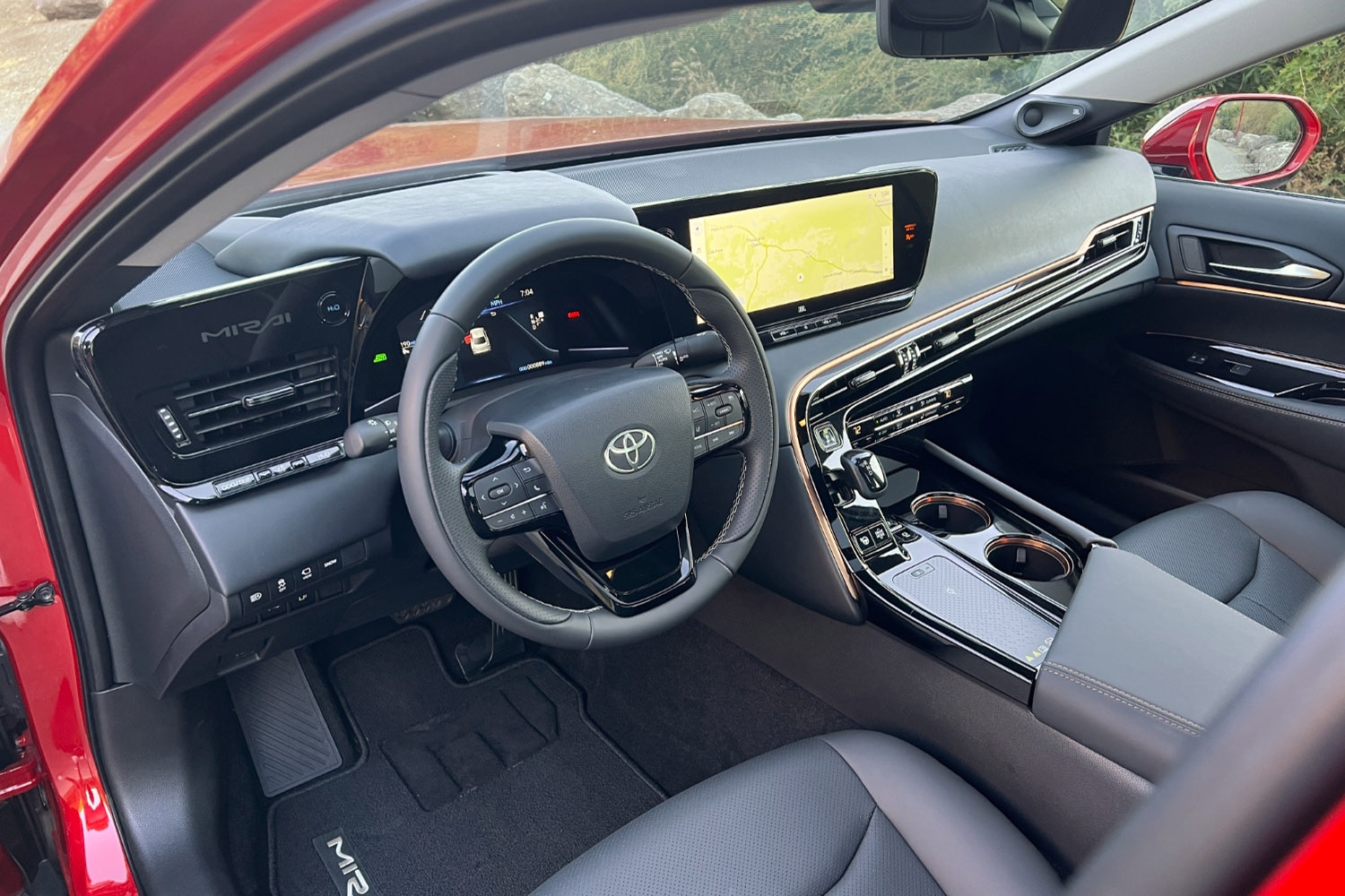 The front seats and dashboard of the 2023 Toyota Mirai