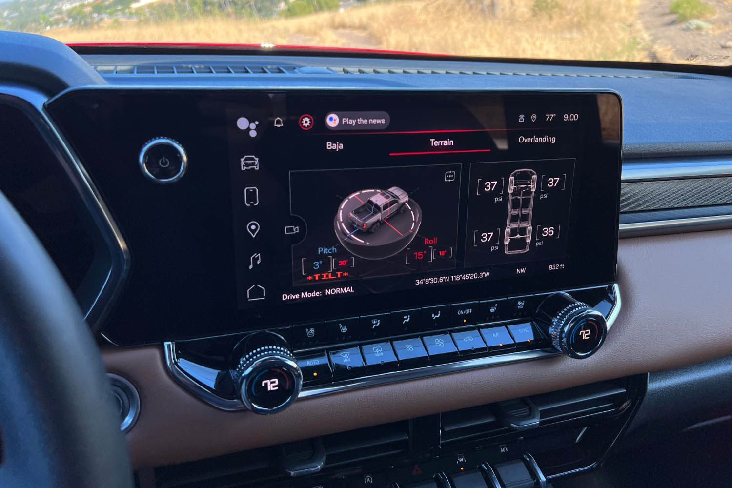 Infotainment screen of a 2023 GMC Canyon showing off-road settings