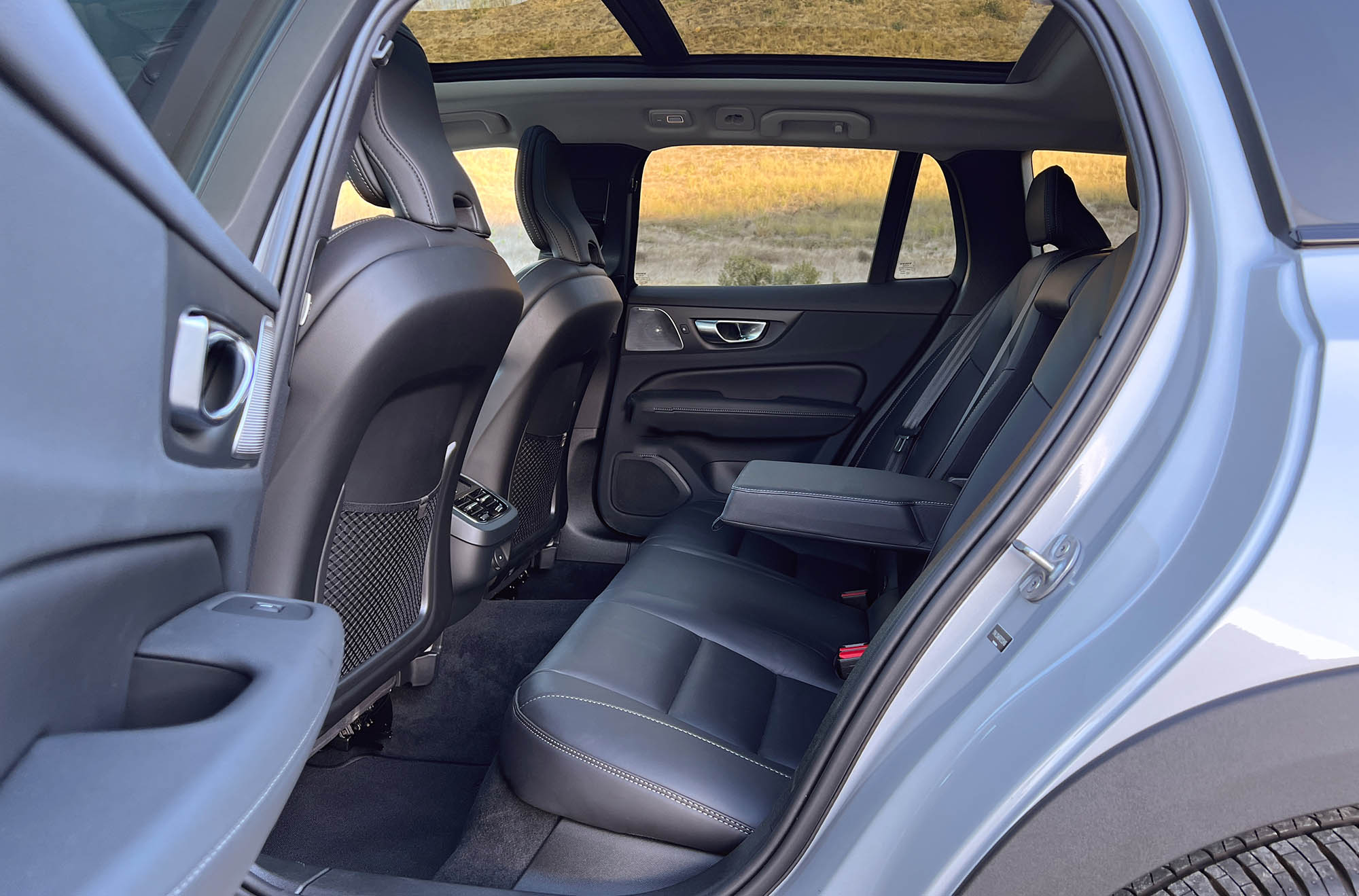 2024 Volvo V60 Cross Country back seat