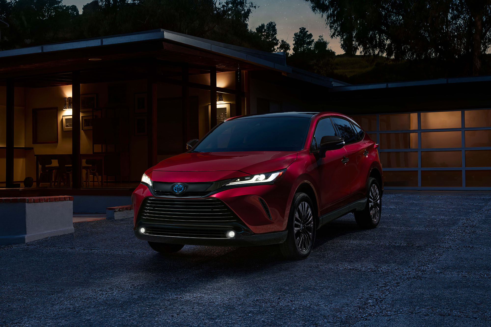 2023 Toyota Venza Nightshade Edition in red