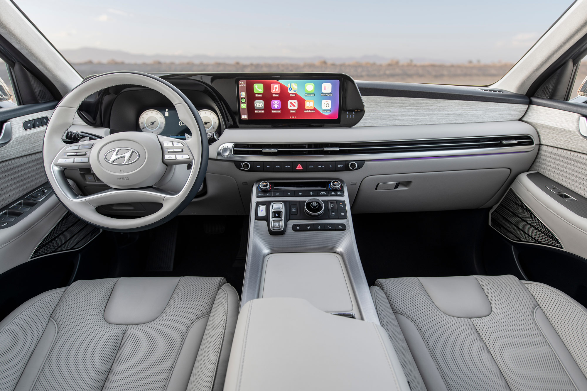2023 Hyundai Palisade interior and dashboard