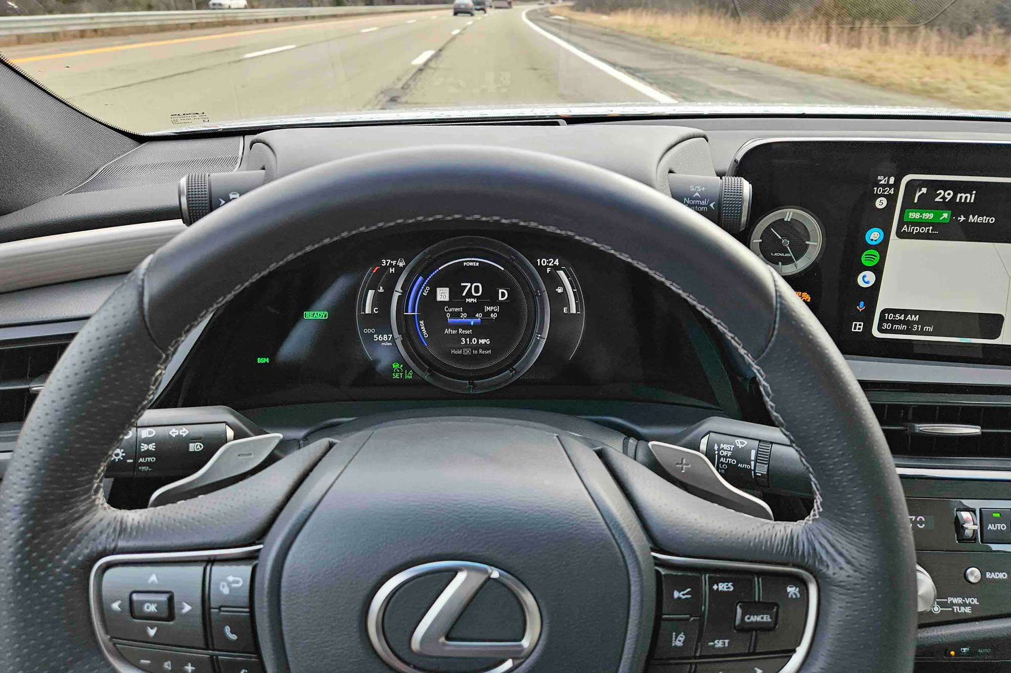 2024 Lexus ES 300h safety features