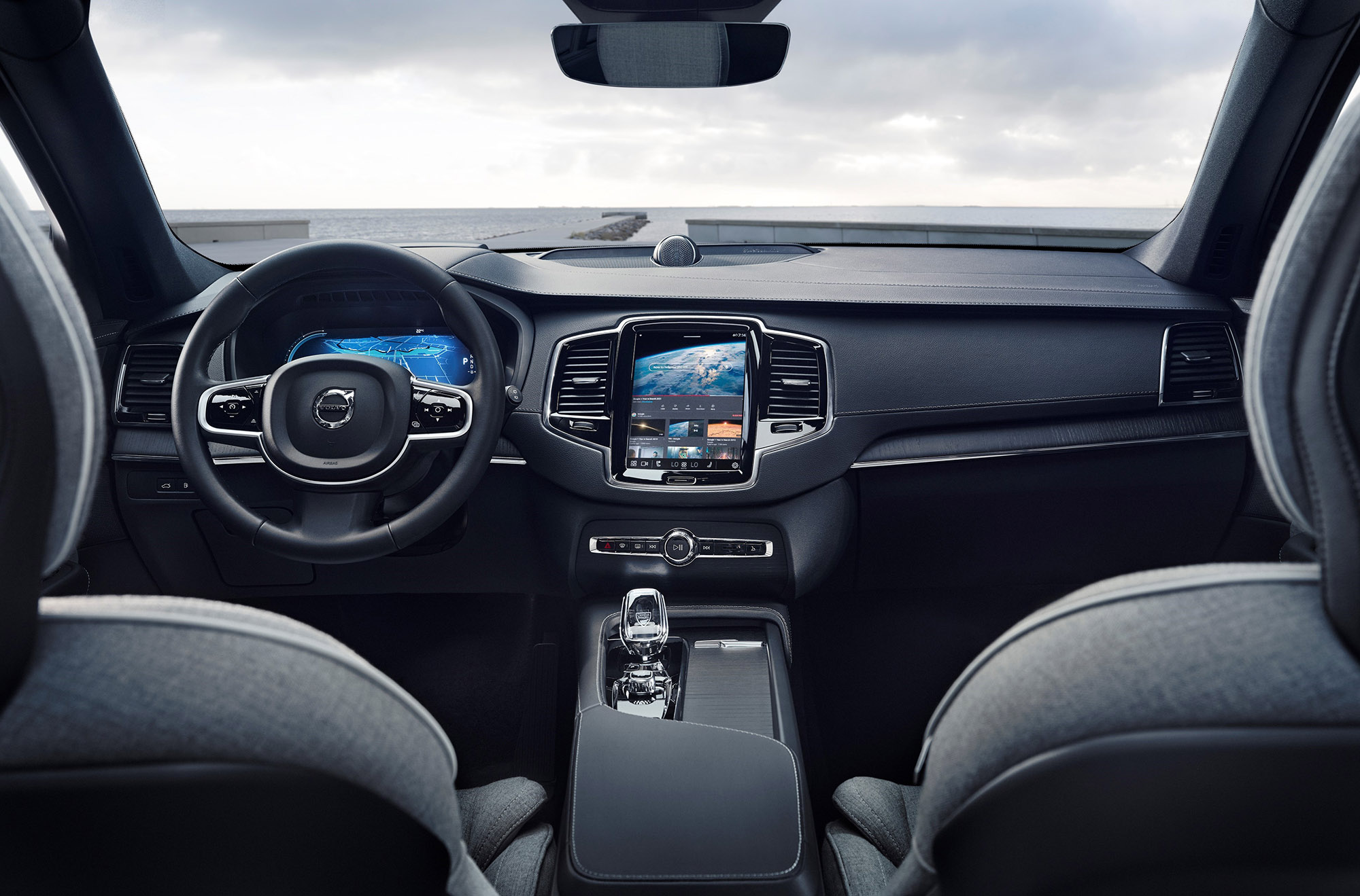 2023 Volvo XC90 Recharge interior