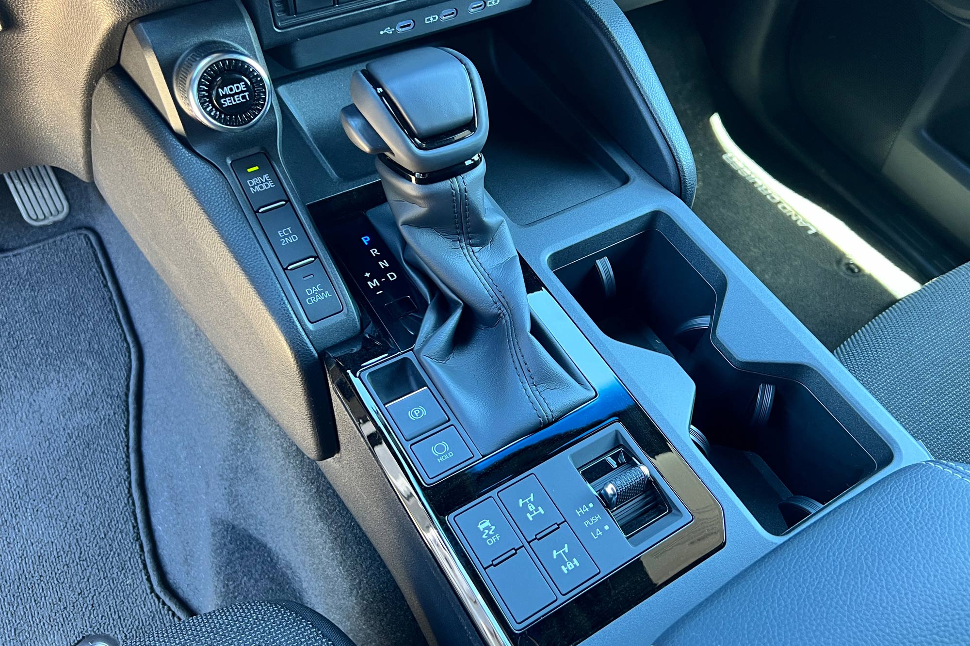 Four-wheel-drive system controls of a 2024 Toyota Land Cruiser.