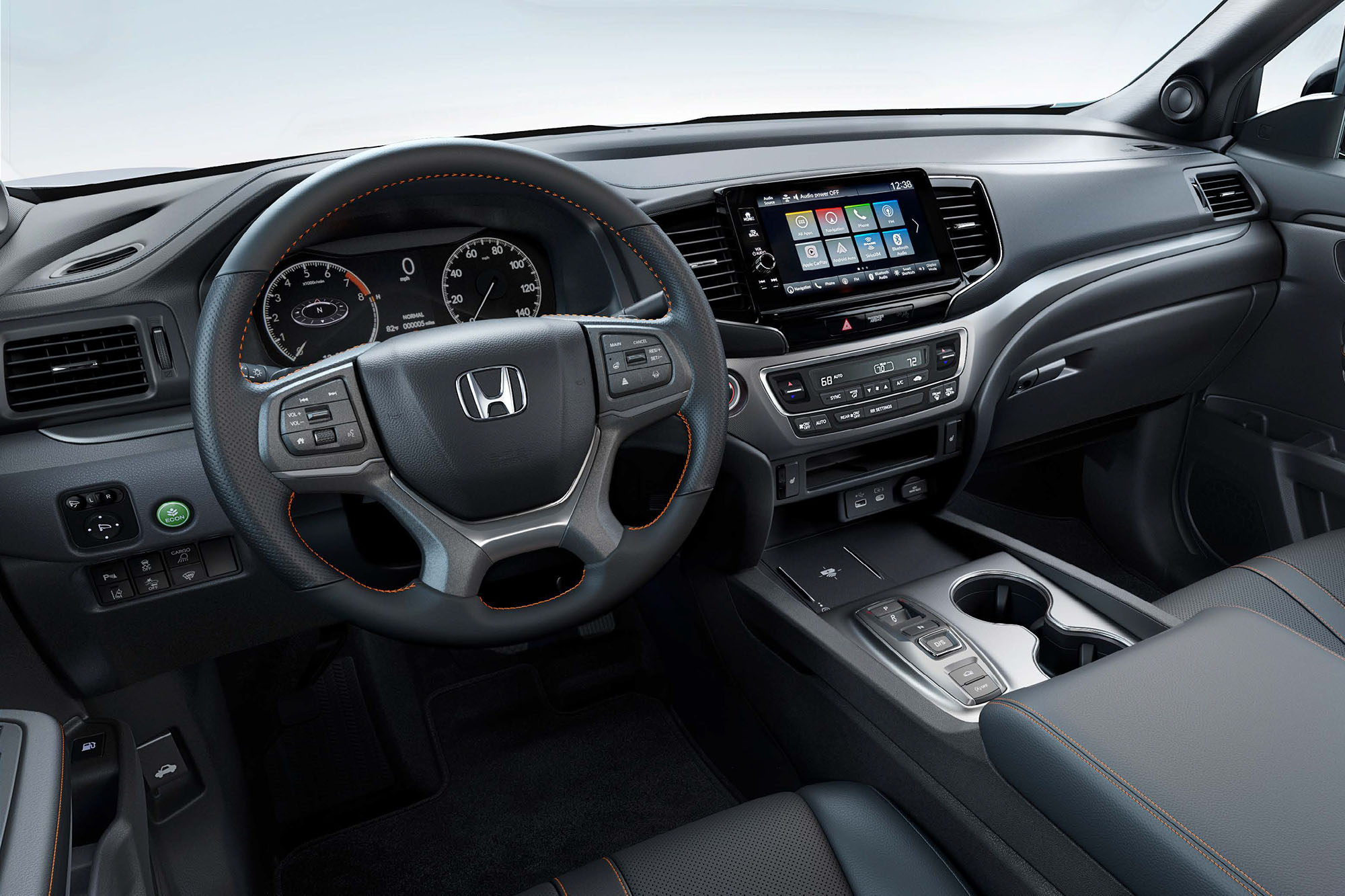 Dashboard and steering wheel of Honda Ridgeline.