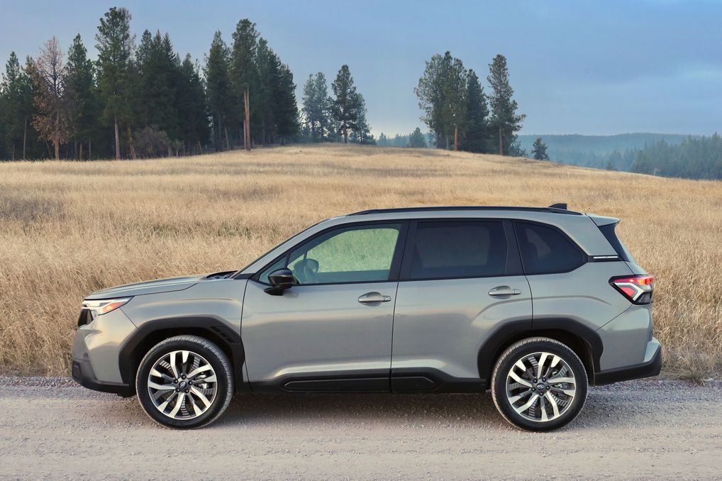 Forester F 2025 Subaru Forester First Drive Review | Capital One Auto Navigator