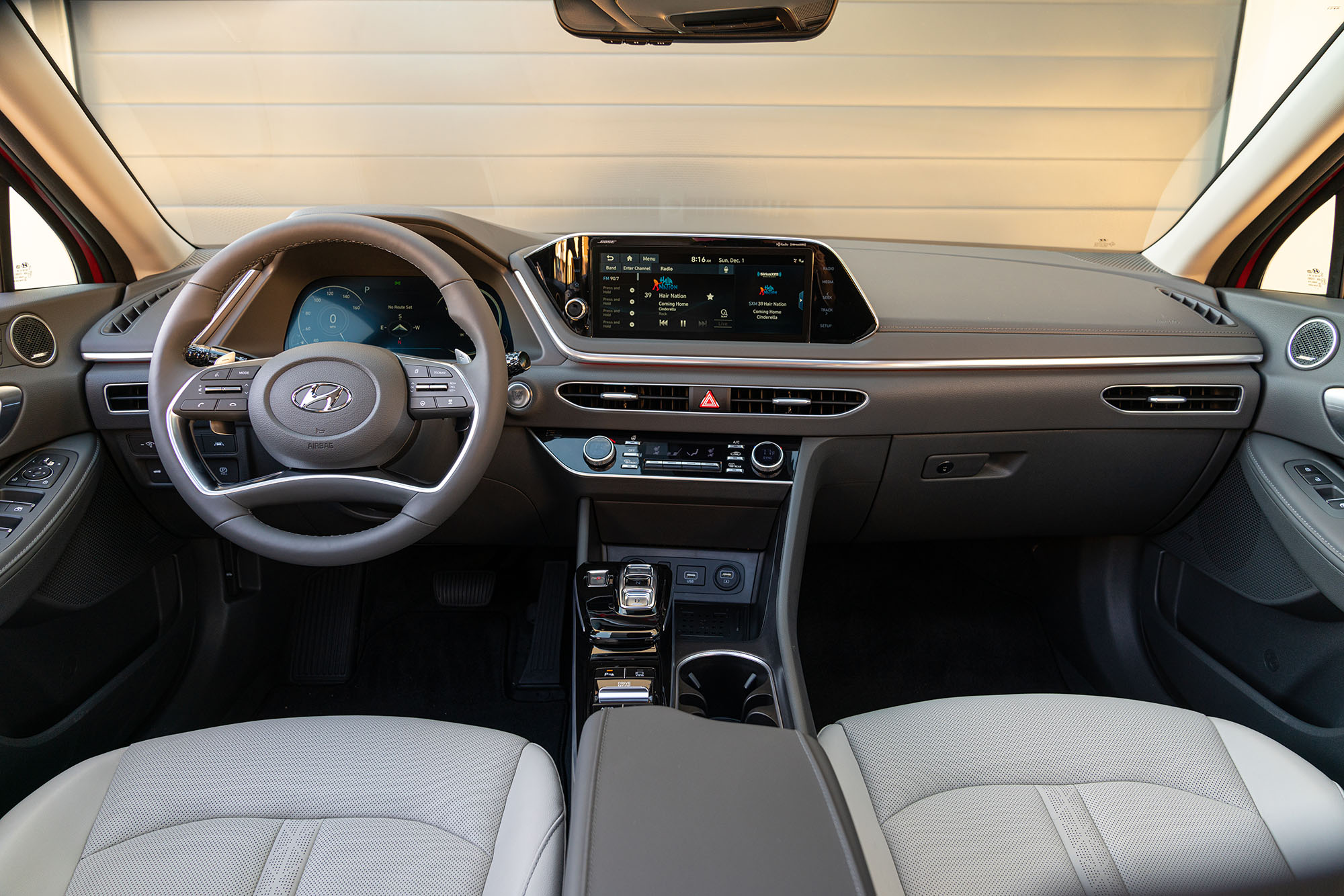 2023 Hyundai Sonata interior in gray