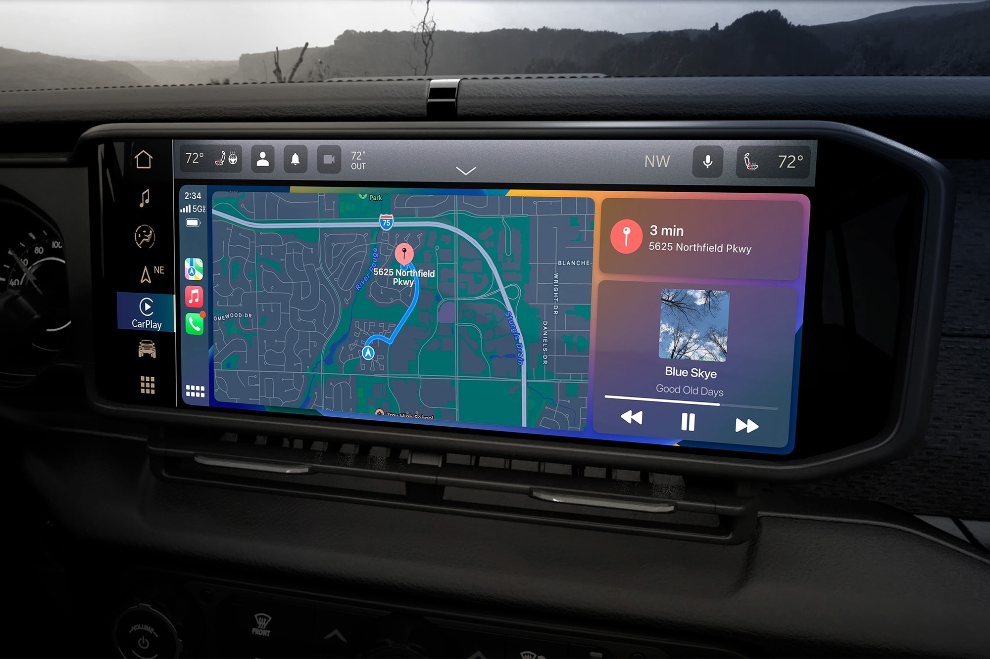2024 Jeep Wrangler infotainment screen displaying Apple CarPlay.