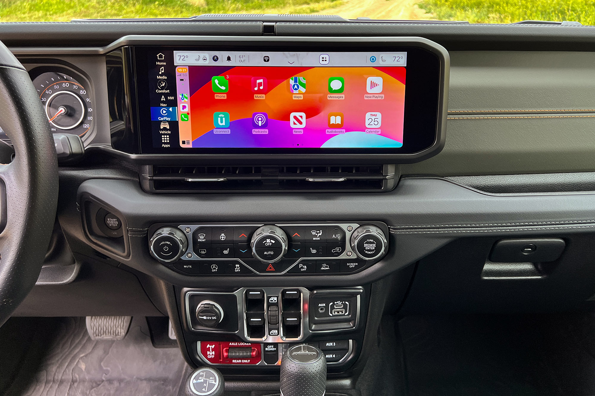 2024 Jeep Gladiator Mojave X Uconnect 5 infotainment system running Apple CarPlay