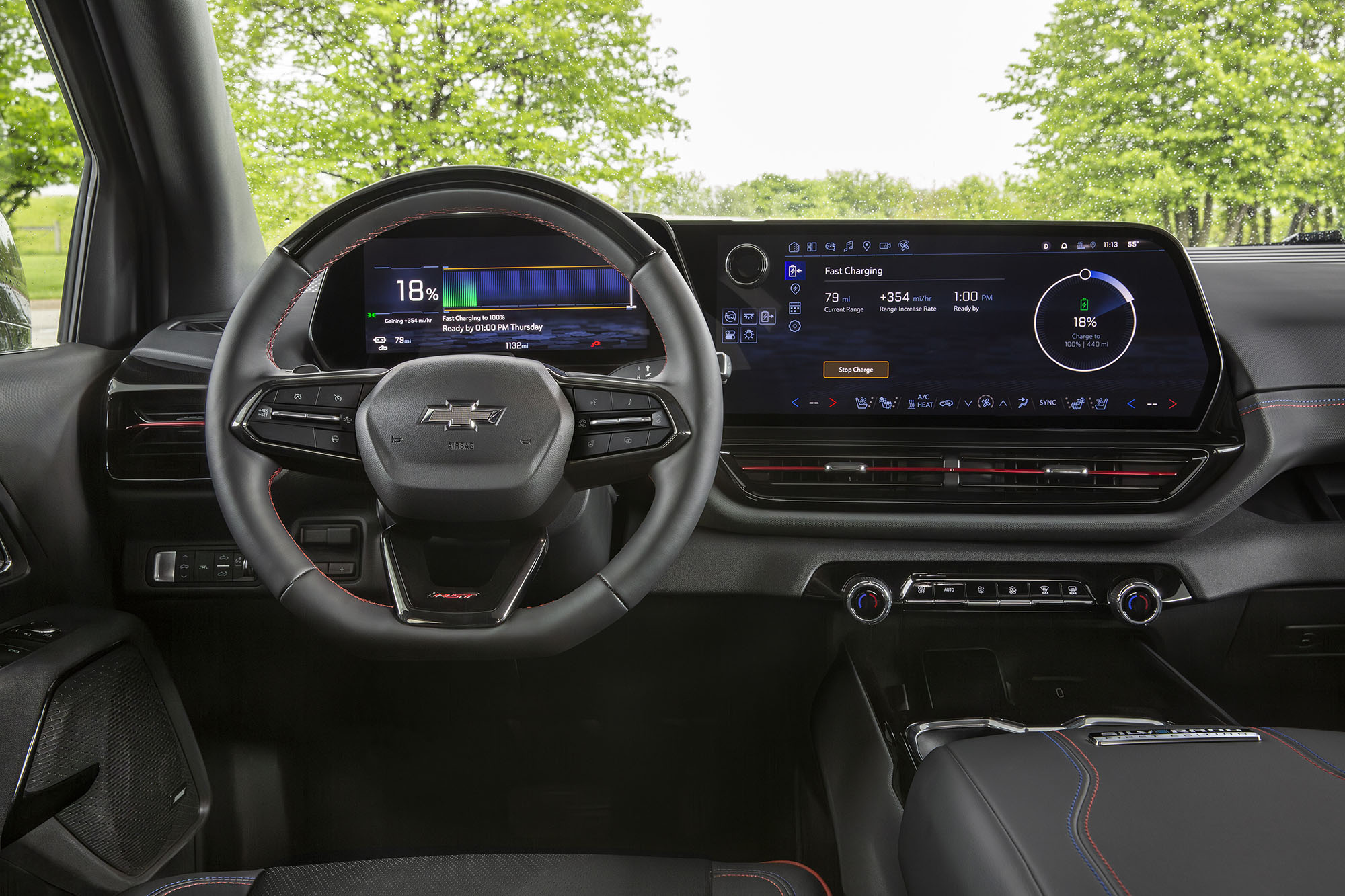 Driver information and infotainment screen view of Chevrolet Silverado EV.