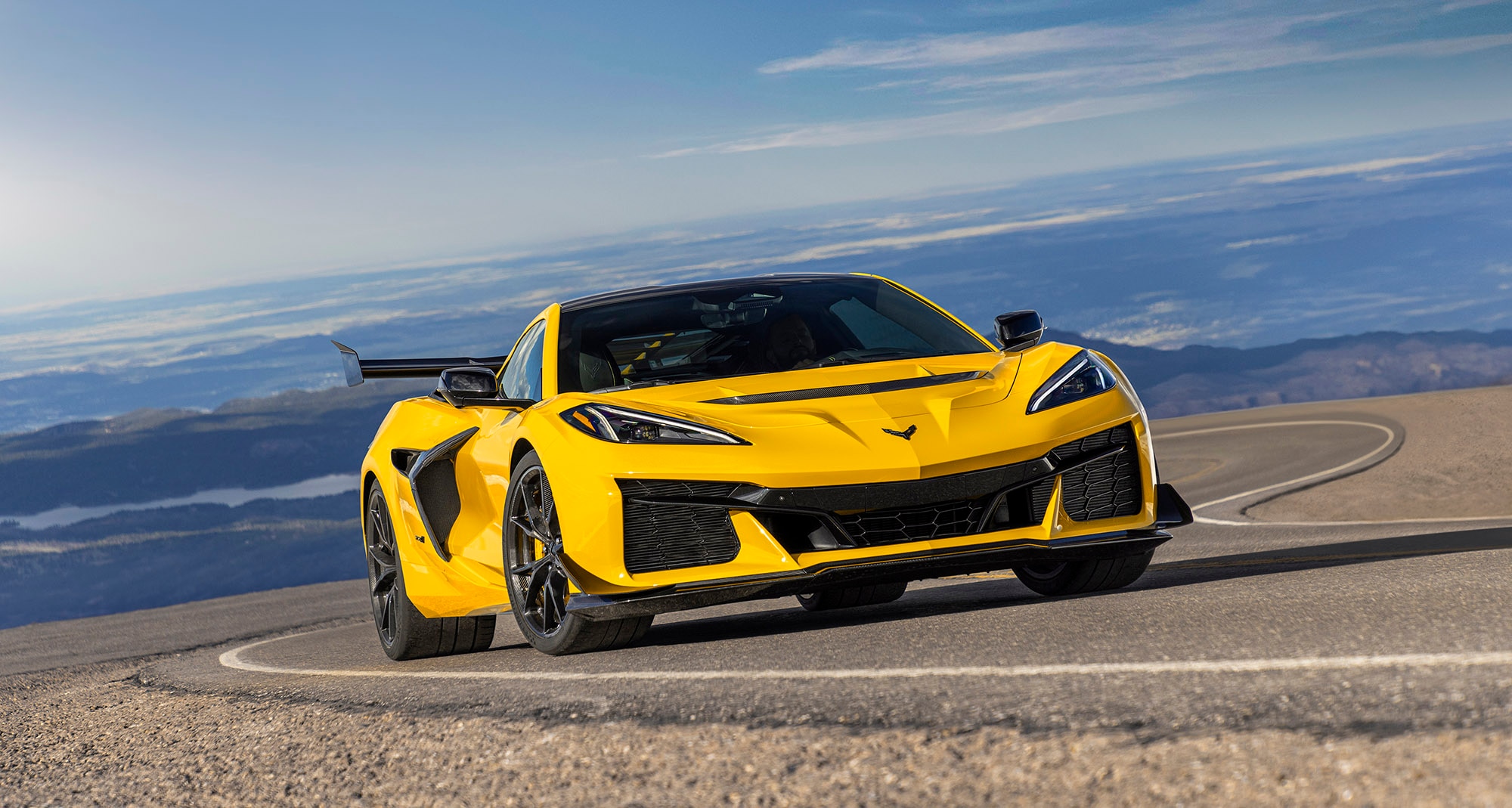 2025 Chevrolet Corvette ZR1 First Look