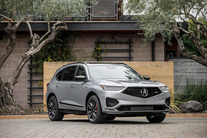 Compared: 2024 Acura MDX vs. 2024 Honda Pilot | Capital One Auto Navigator