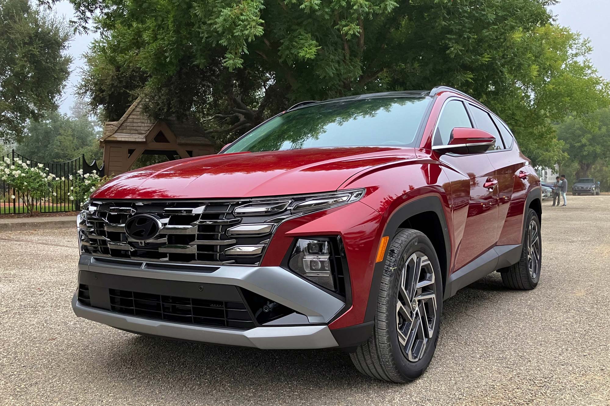 2025 Hyundai Tucson Hybrid Limited in Ultimate Red