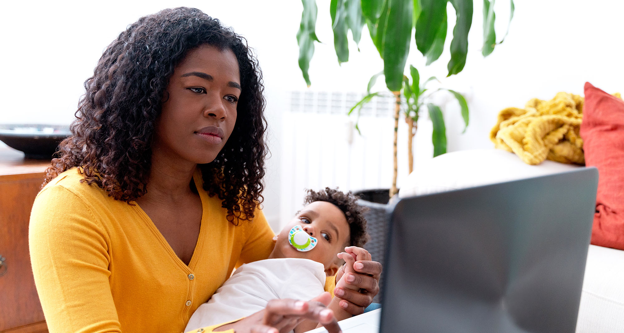 What to Know About Shopping Online for Child Car Seats