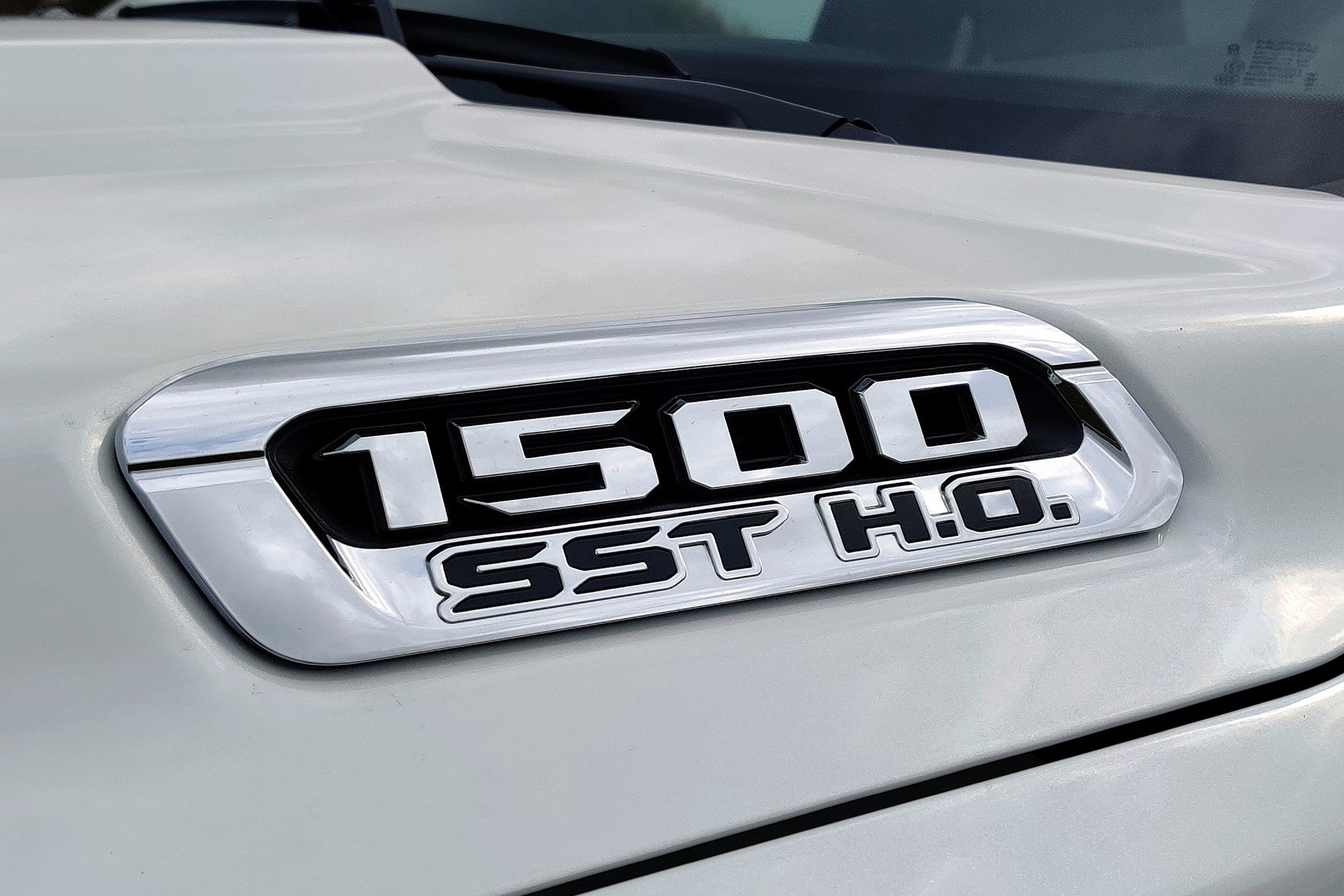 Badge for the Ram 1500 High Output straight-six turbo