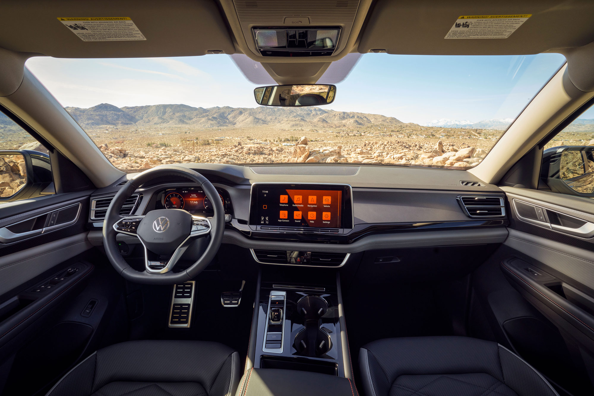 Steering wheel and dashboard in a 2024 Volkswagen Atlas