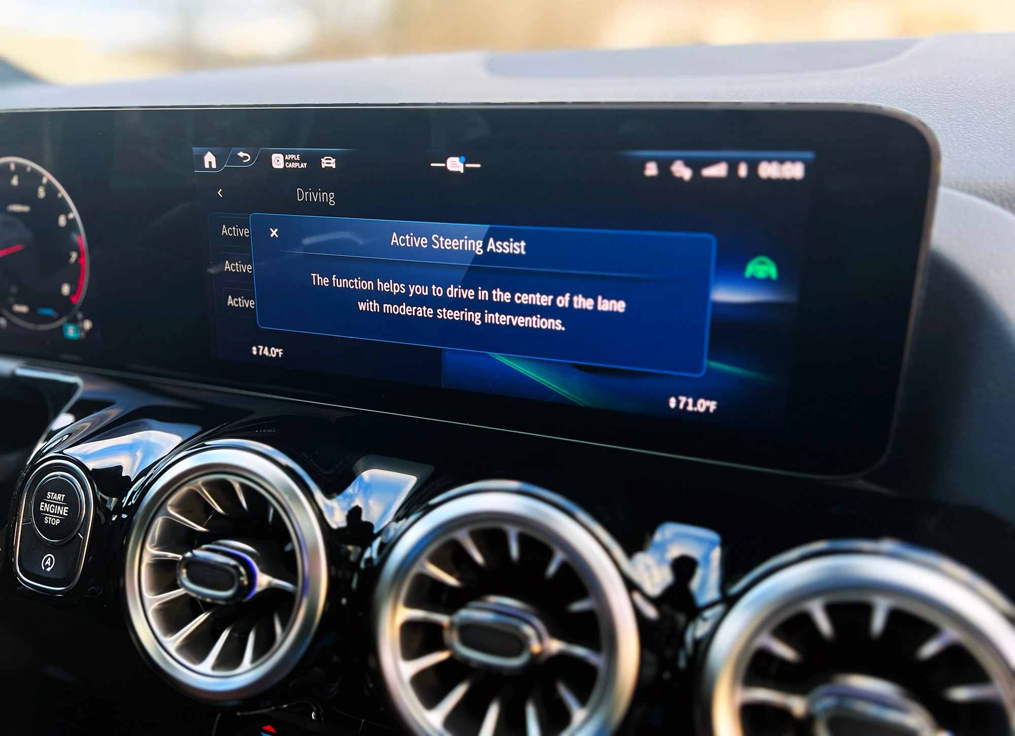 2024 Mercedes-AMG GLA 35 Active Steering Assist on-screen explanation