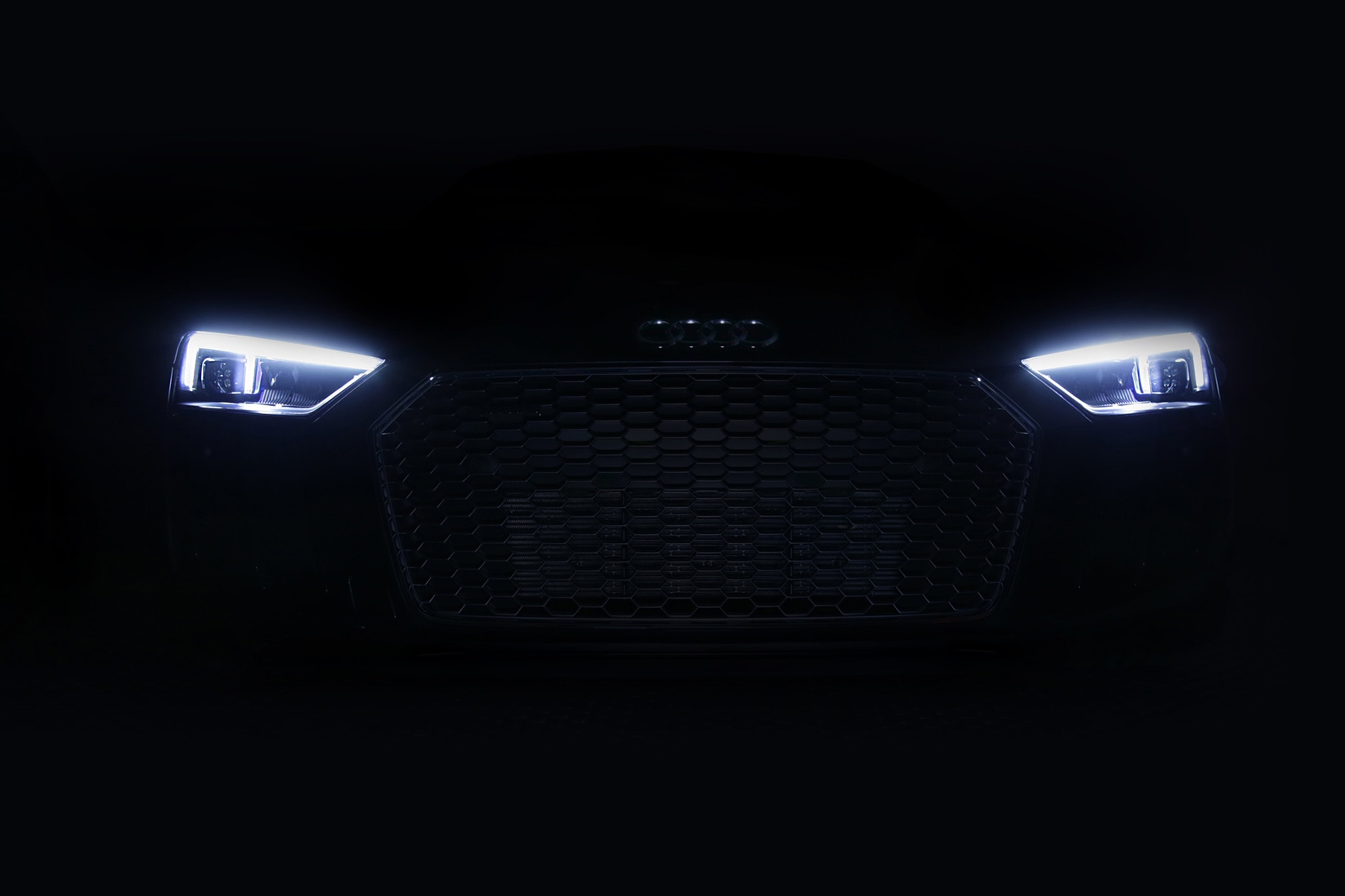 Illuminated headlights on a 2017 Audi R8 with laser technology