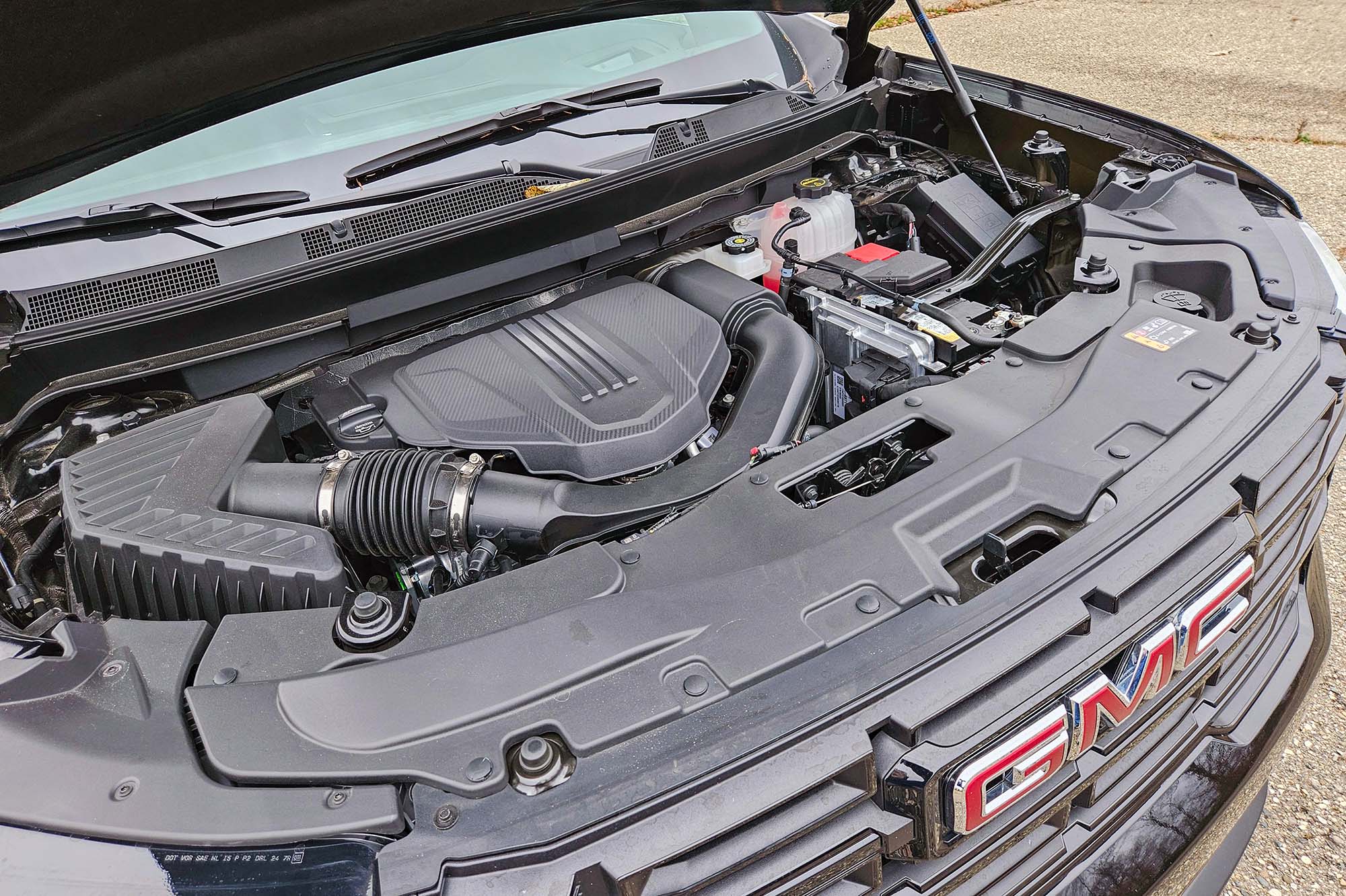 2024 GMC Acadia turbocharged 2.5-liter four-cylinder engine.