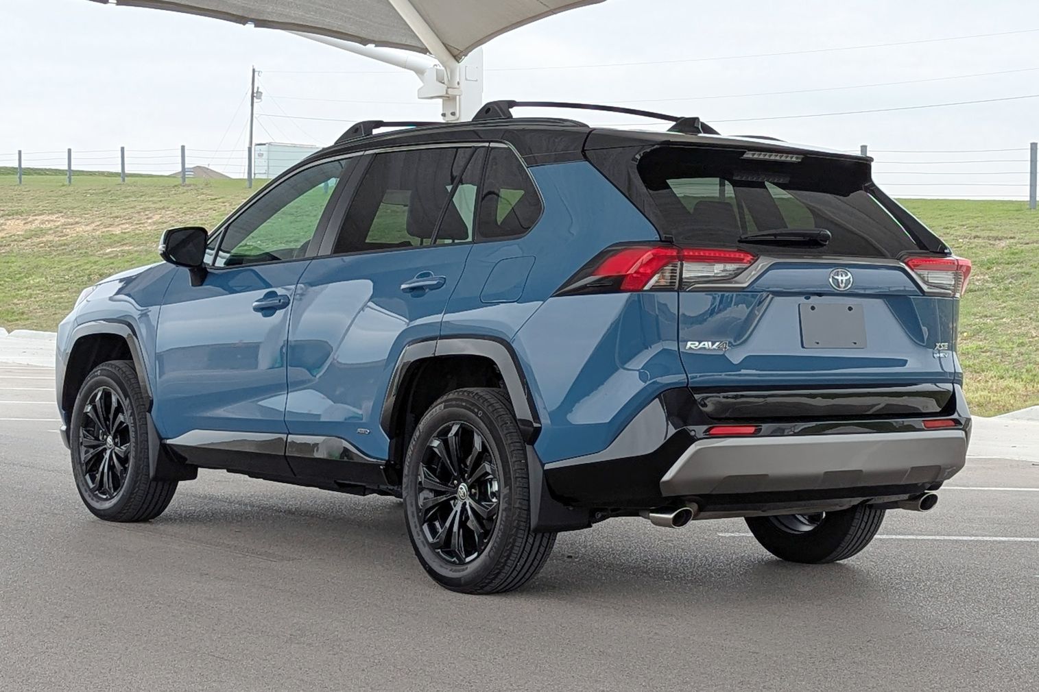 2025 Toyota RAV4 Hybrid Review and Test Drive | Capital One Auto Navigator