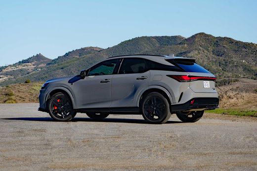 Lexus Rx520 2025 Lexus RX 500h Review and Test Drive | Capital One Auto Navigator