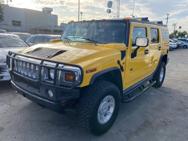 2004 HUMMER H2 Base