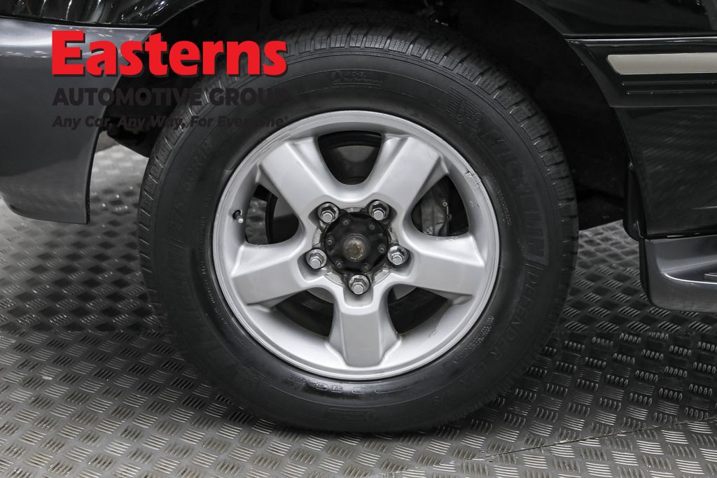 2005 Toyota Land Cruiser Base - Photo 40