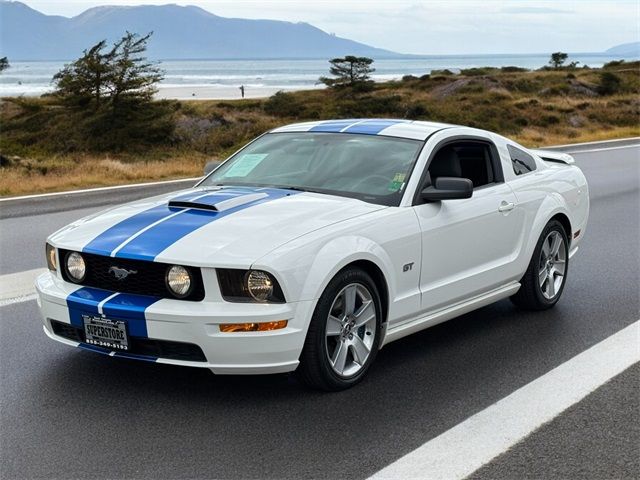 2007 Ford Mustang GT Deluxe