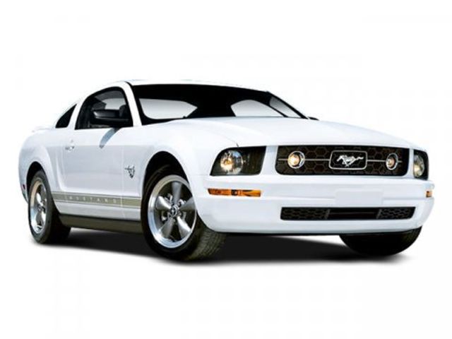 2008 Ford Mustang GT Deluxe