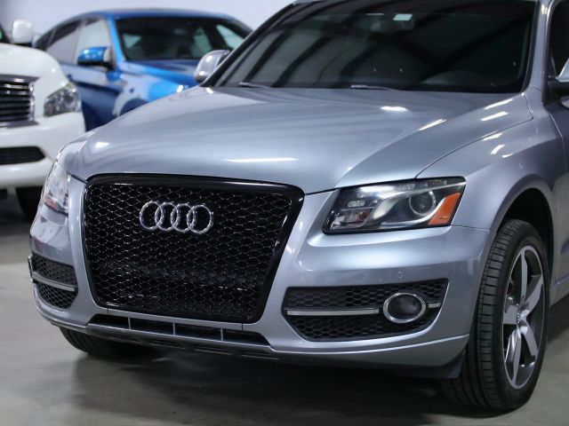 2010 Audi Q5 Premium Plus