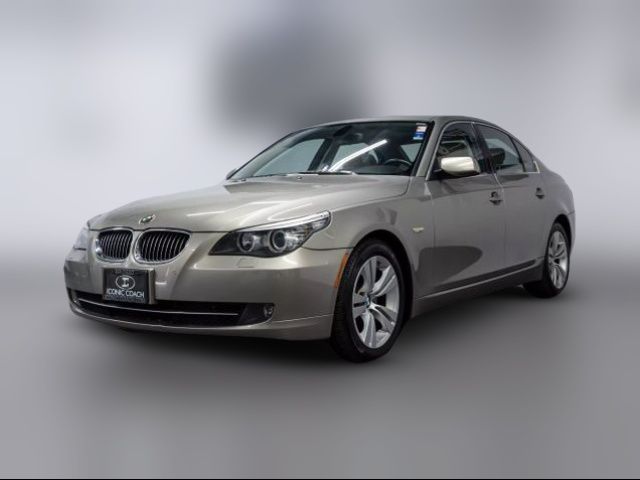 2010 BMW 5 Series 528i