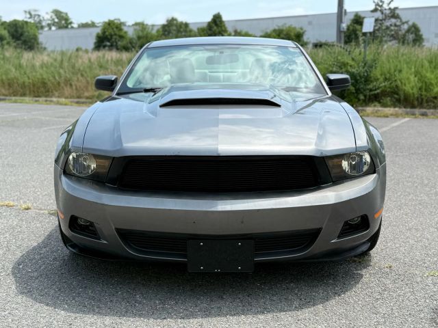 2010 Ford Mustang V6 Premium