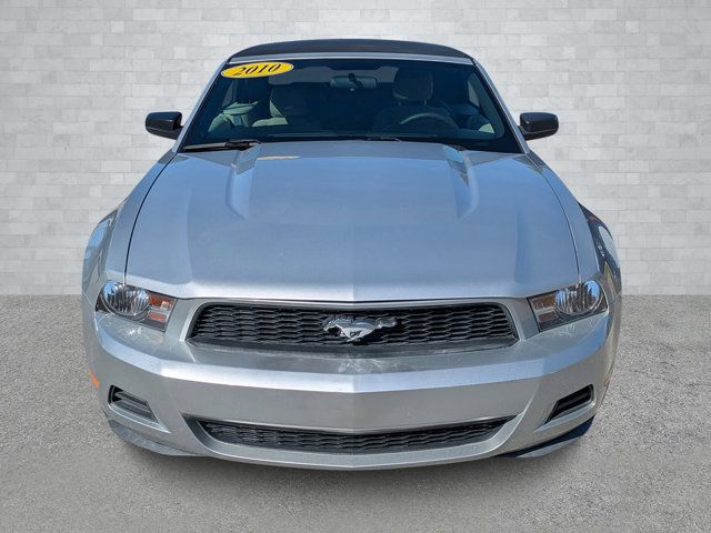 2010 Ford Mustang V6