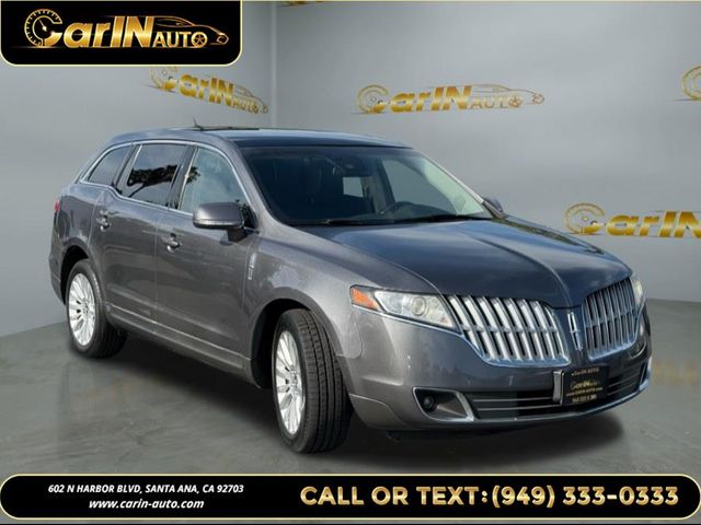 2010 Lincoln MKT Base