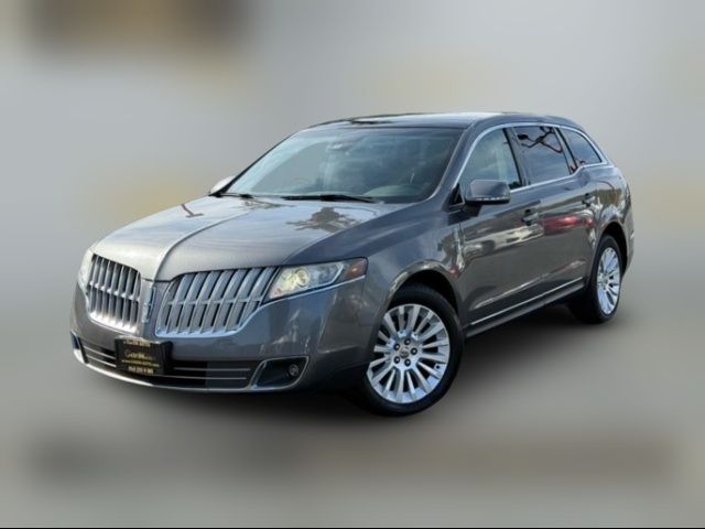 2010 Lincoln MKT Base