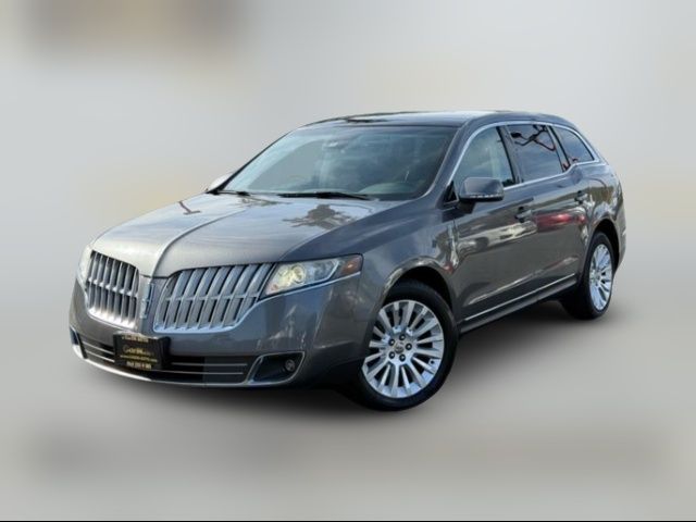 2010 Lincoln MKT Base