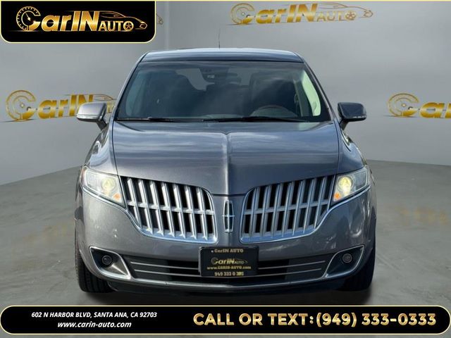 2010 Lincoln MKT Base