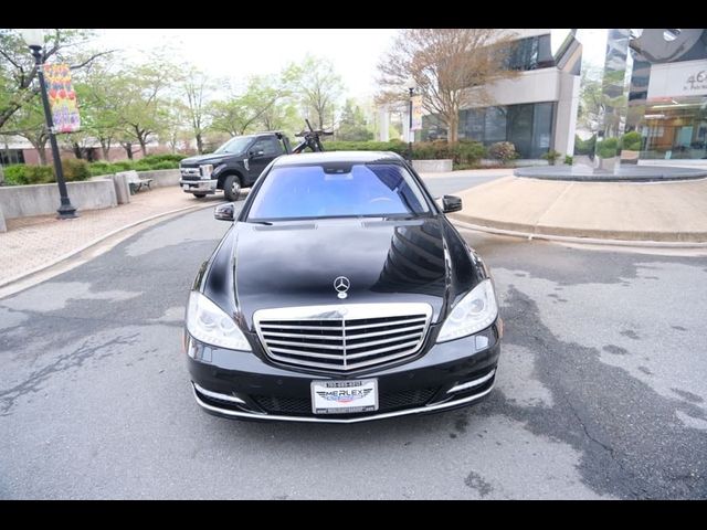2010 Mercedes-Benz S-Class 550