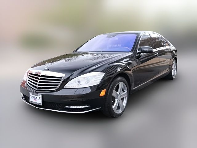 2010 Mercedes-Benz S-Class 550
