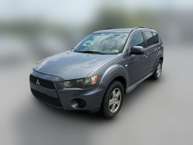 2010 Mitsubishi Outlander ES