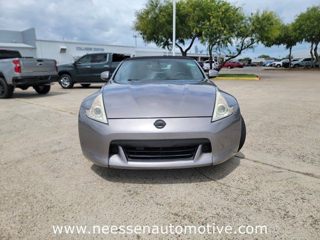 2010 Nissan 370Z Touring