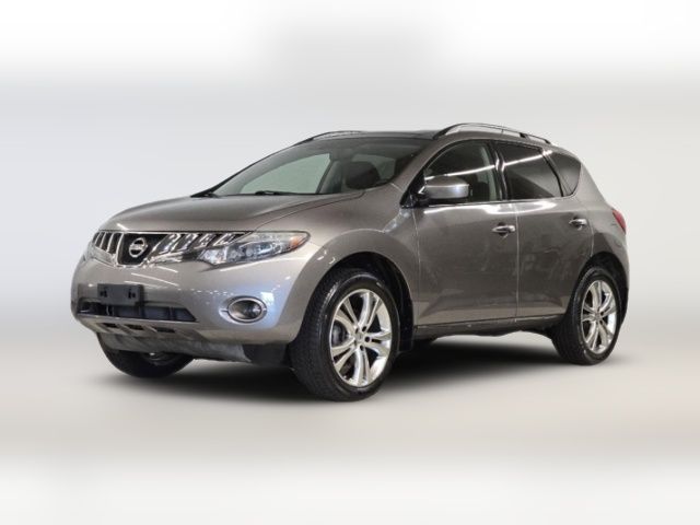 2010 Nissan Murano LE