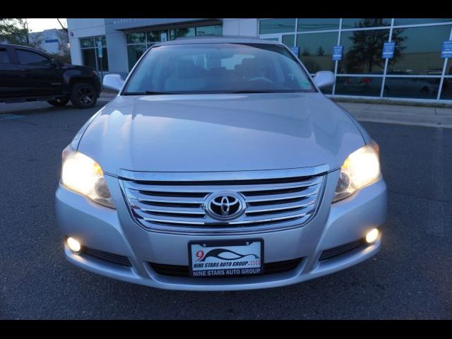 2010 Toyota Avalon XLS