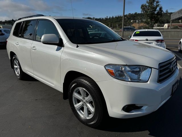 2010 Toyota Highlander Base