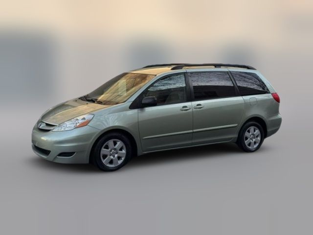 2010 Toyota Sienna LE